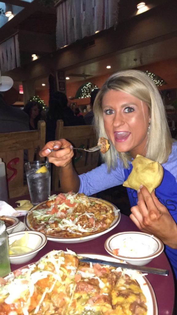 Gainz, cheat meal, powerlifting, refeed, muscles, bodybuilding